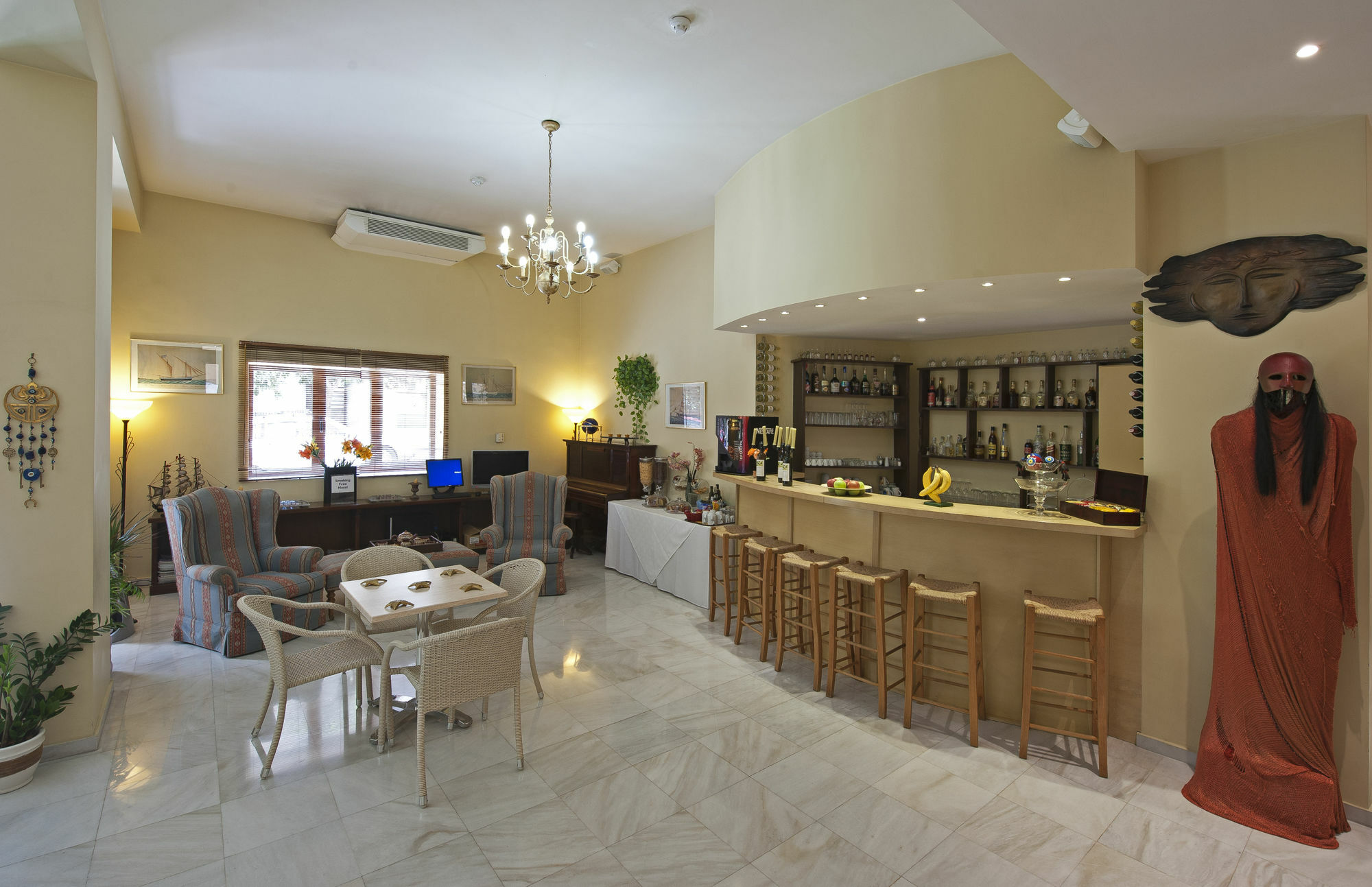 Efplias Hotel Apartments Piraeus Exterior photo